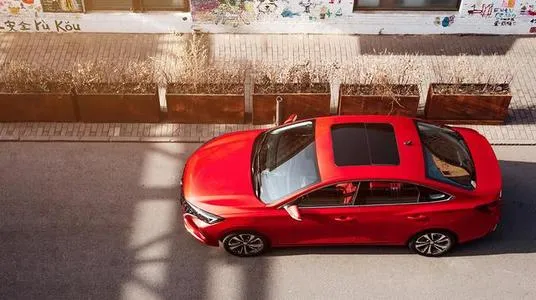 “四门拆卸”后碰撞，长安逸动PLUS何来的自信？