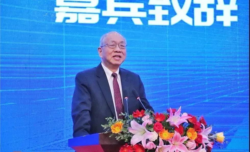 丘成桐國(guó)際會(huì)議中心揭幕 蕉嶺將圍繞其打造一體化“數(shù)學(xué)小鎮(zhèn)”