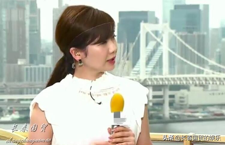 福原爱离婚后首度露面 担任电视台评球嘉宾 为老队友加油鼓劲 全网搜