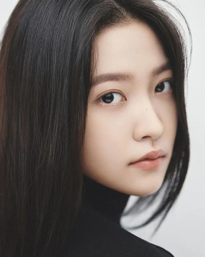 JYP新女团成员预测;女爱豆作为演员活动时,谁的简历照更胜一筹?