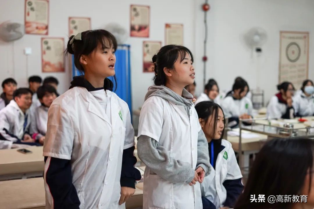 高新医药｜省中医院老师来授课，学生的反应让人意外