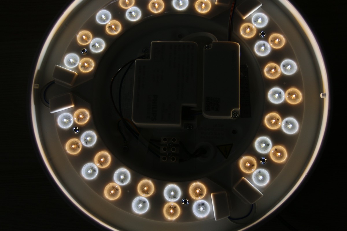 从拉线开关到智能控制的居家照明 飞利浦智睿吸顶灯评测