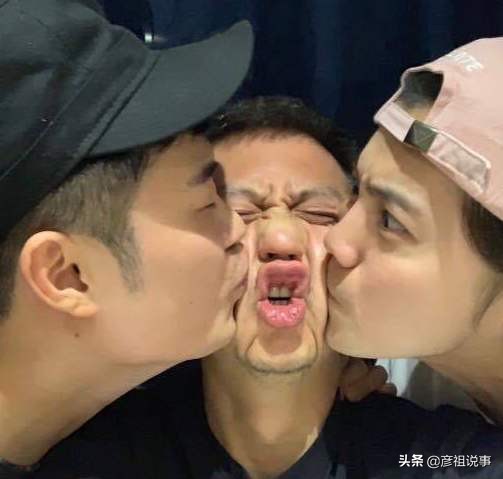 邓超为《哈哈哈哈哈》综艺预热，鹿晗陈赫邓超黄渤合体亮相