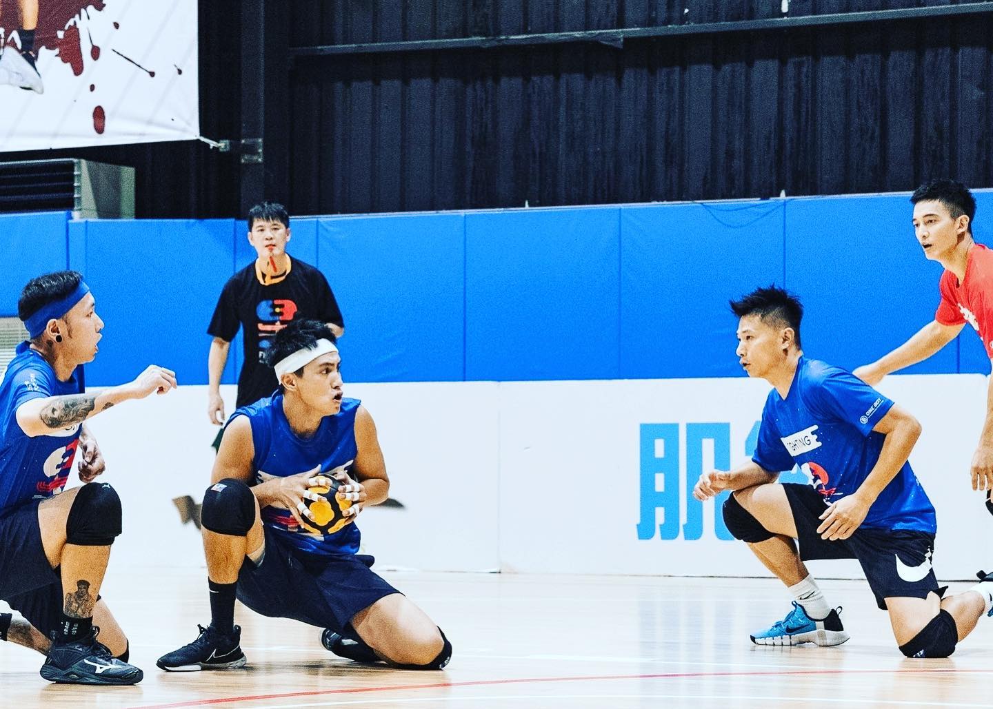 全明星运动会收官战 彭小刀完赛弥补5566的遗憾