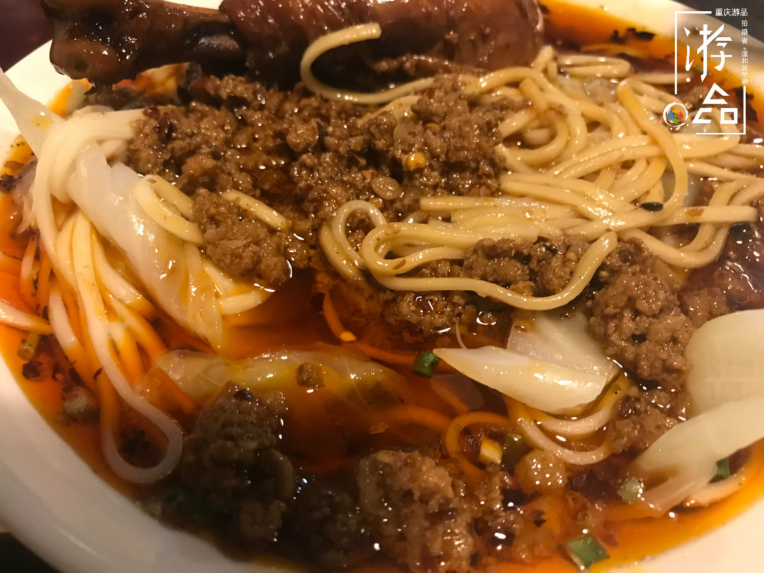 重庆江北的难吃老字号？脏乱差的聚园面馆，为何受人追捧？