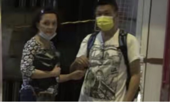 张柏芝三天就赚3千万，妈妈与男友共抽一支烟，