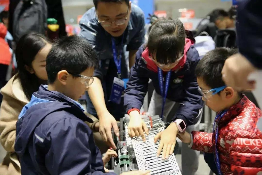 成都市华阳中学附属小学2021学年春季兴趣课程全攻略