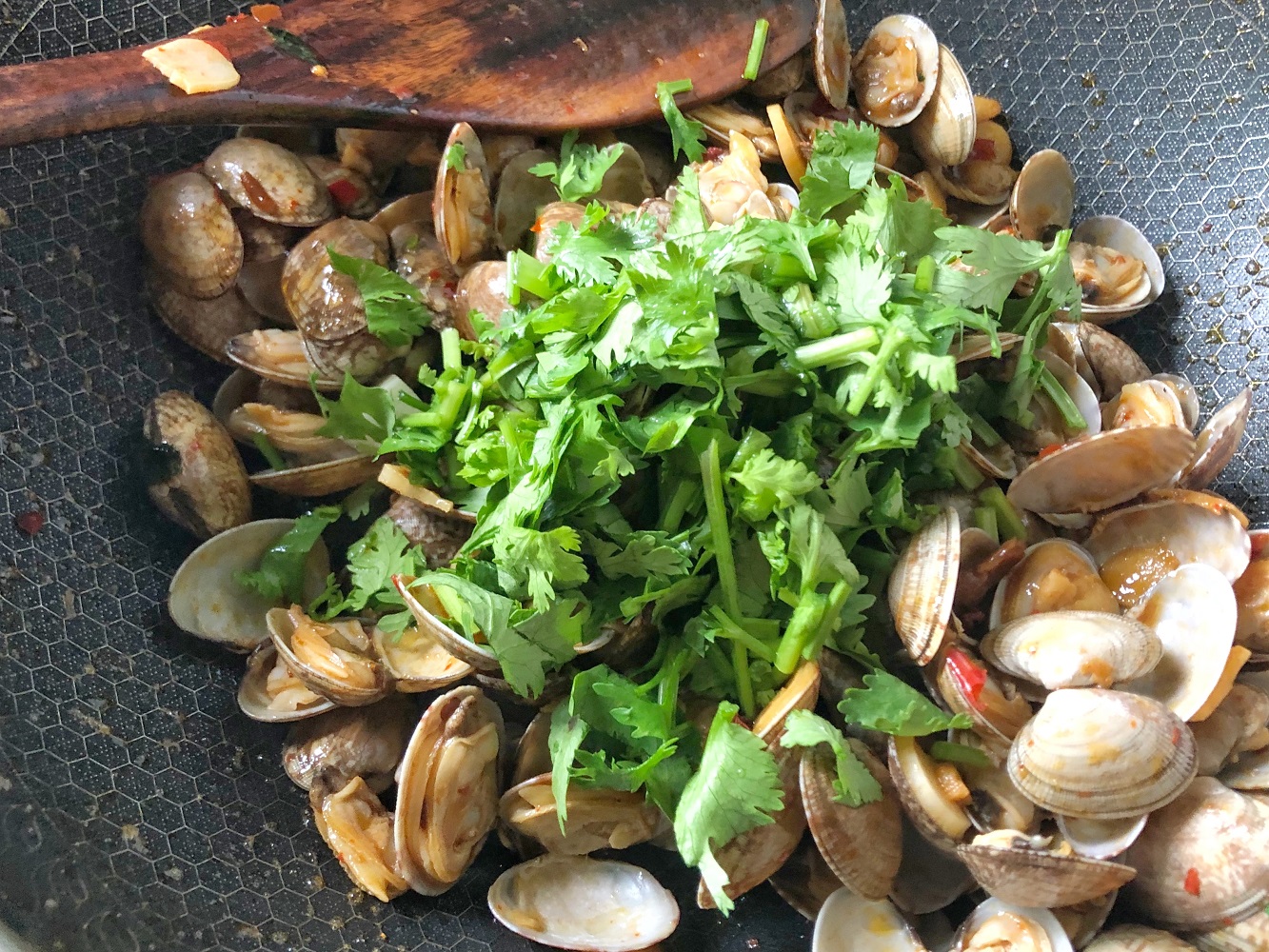 The method is simple, the secret method of spicy sixtieth birthday, it is delicious and delicious, and it is delicious with wine
