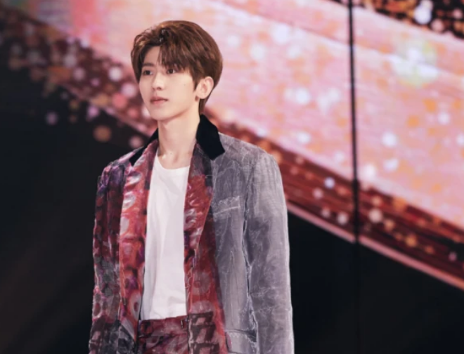 《奔跑吧》上演睡衣秀，蔡徐坤自我保护意识充