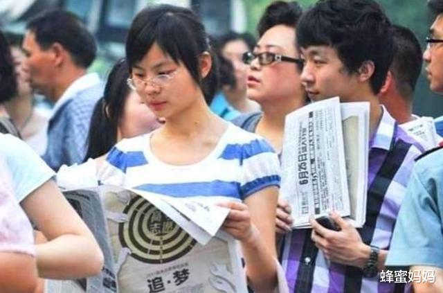 河南“遗臭万年”的4所野鸡大学，坑惨学生无数