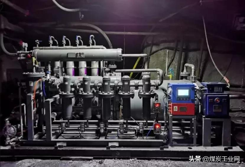 国内首套松软煤层气体定向钻进用高压制氮排渣装置试验成功