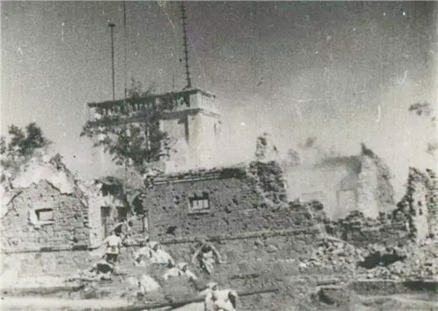 一座县城许世友打了16天没攻下来，一小班长出了个主意收奇效