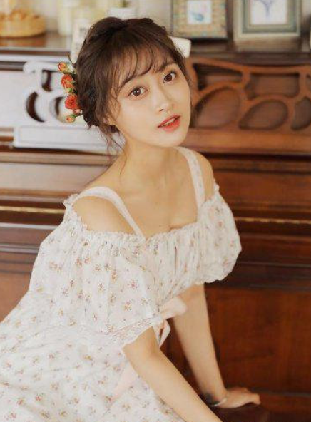 脑溢血|19岁网红脑溢血去世一月内三位网红接连离世！