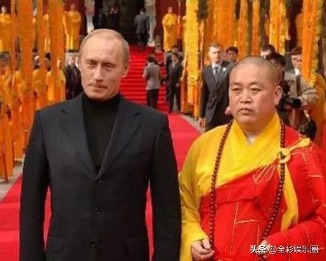 奇奇怪怪的明星合影，我想你一定意想不到，有些合影再也看不到了