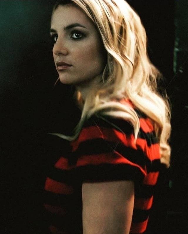 布兰妮起诉家人，自曝多年遭吸血父亲监控，细节让人毛骨悚然