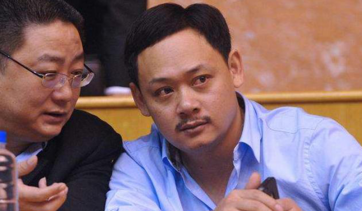 奥运冠军占旭刚成人生赢家，46岁任大学校长，娶空姐组建幸福家庭