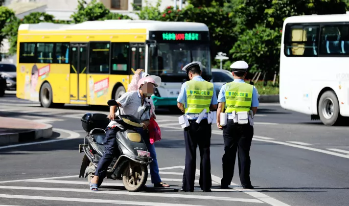 今天起交警严查这“五类车”!全市83条路密集查