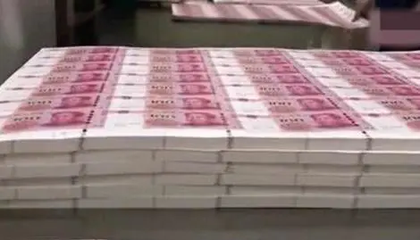 4亿“房奴”苦不堪言，“钱生钱”的人更后悔，