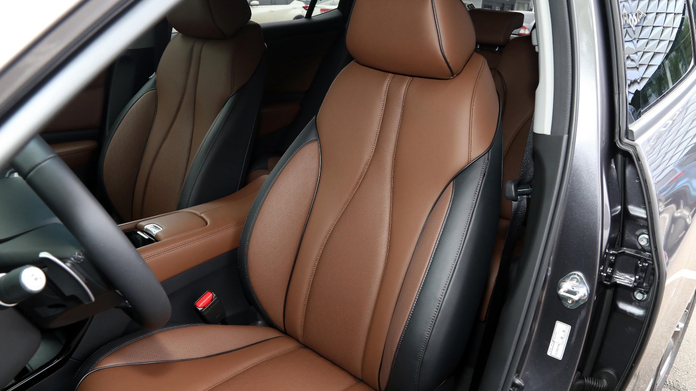 同样20多万预算，买奥迪Q3还是广汽讴歌CDX新车谁更好呢？