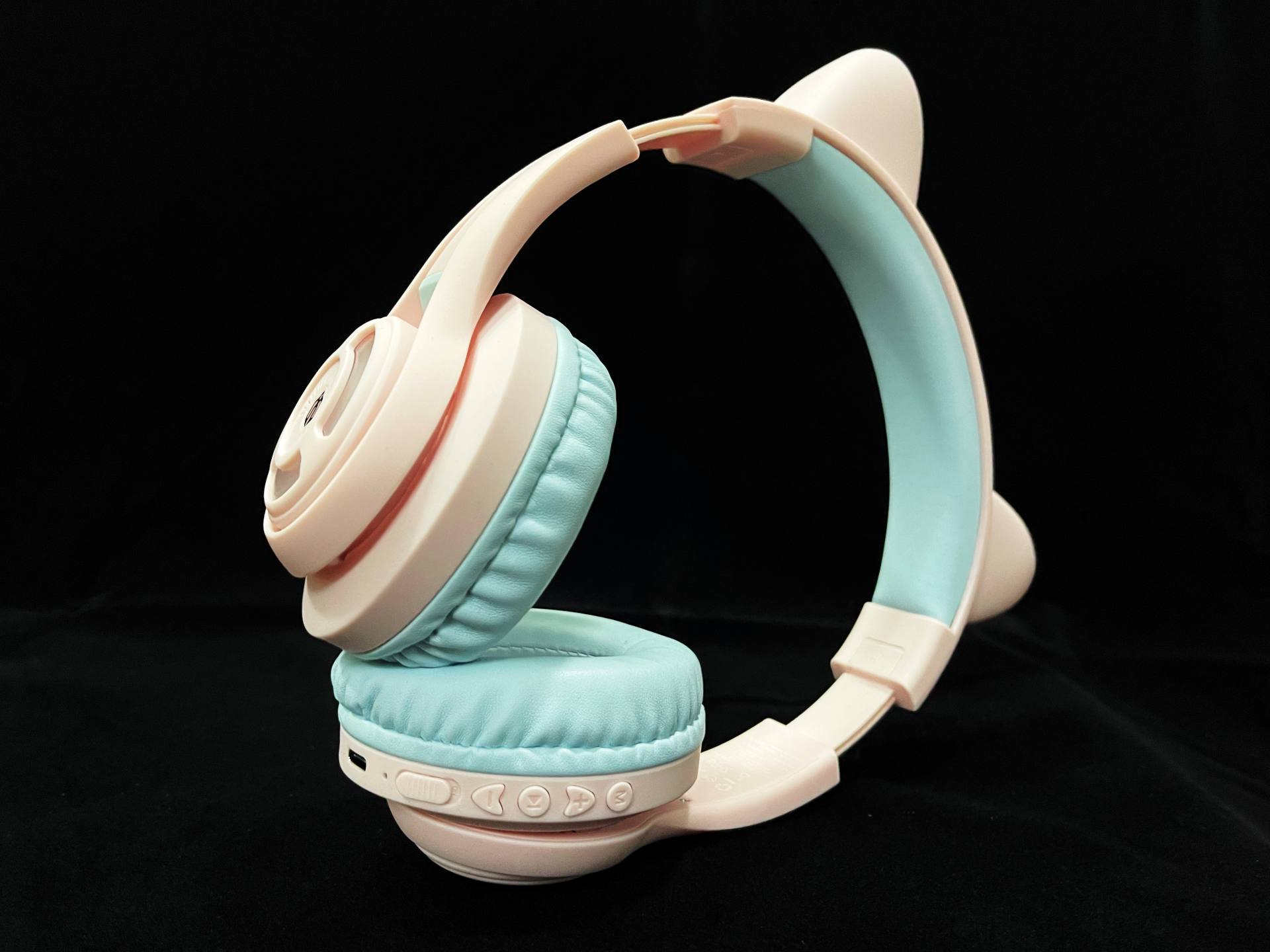 儿童上网课Tribit趣倍BTH13头戴式发光蓝牙耳机体验