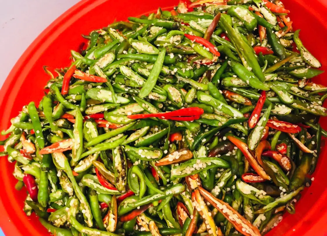 超简单的腌辣椒,解决您的无辣不欢,超辣版 美食做法 第2张 超简单的腌辣椒,解决您的无辣不欢,超辣版 美食做法 第2张