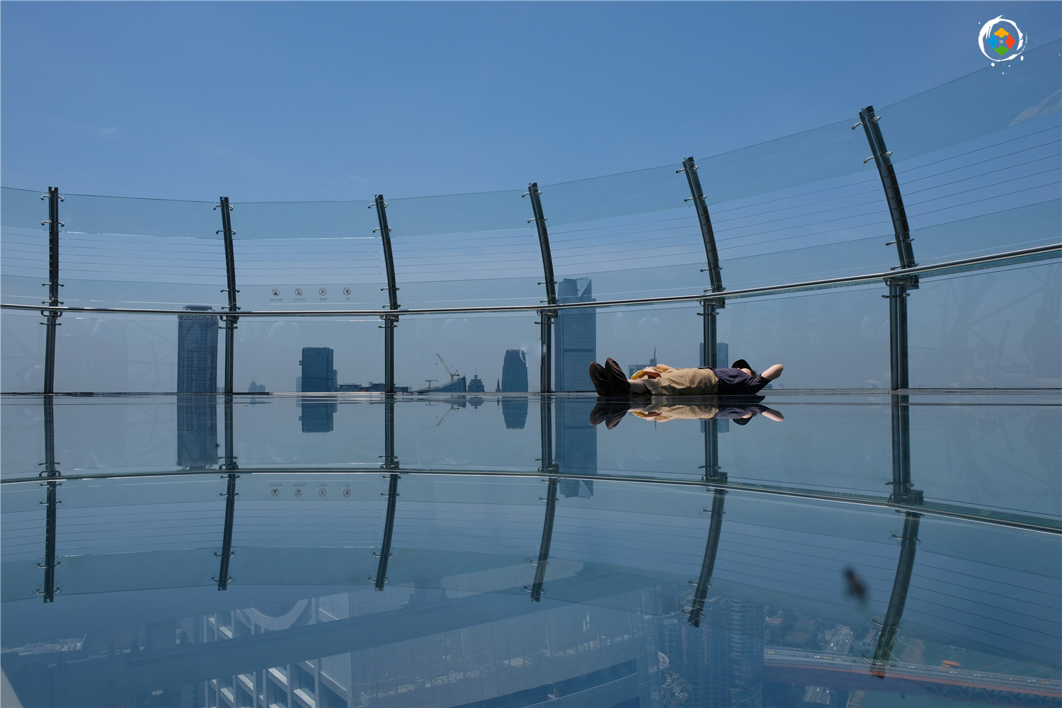 2020重庆大城小事：不受欢迎的来福士，未停播的《雾都夜话》