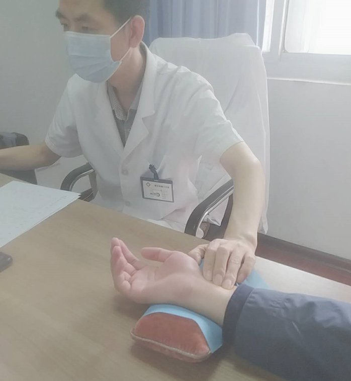 無知和自大導致他�陽痿�了，前列腺疾病為什麼不能�補�？