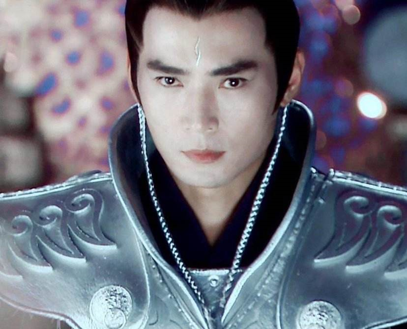 古装男神焦恩俊，年轻的时候到底有多帅？萧蔷