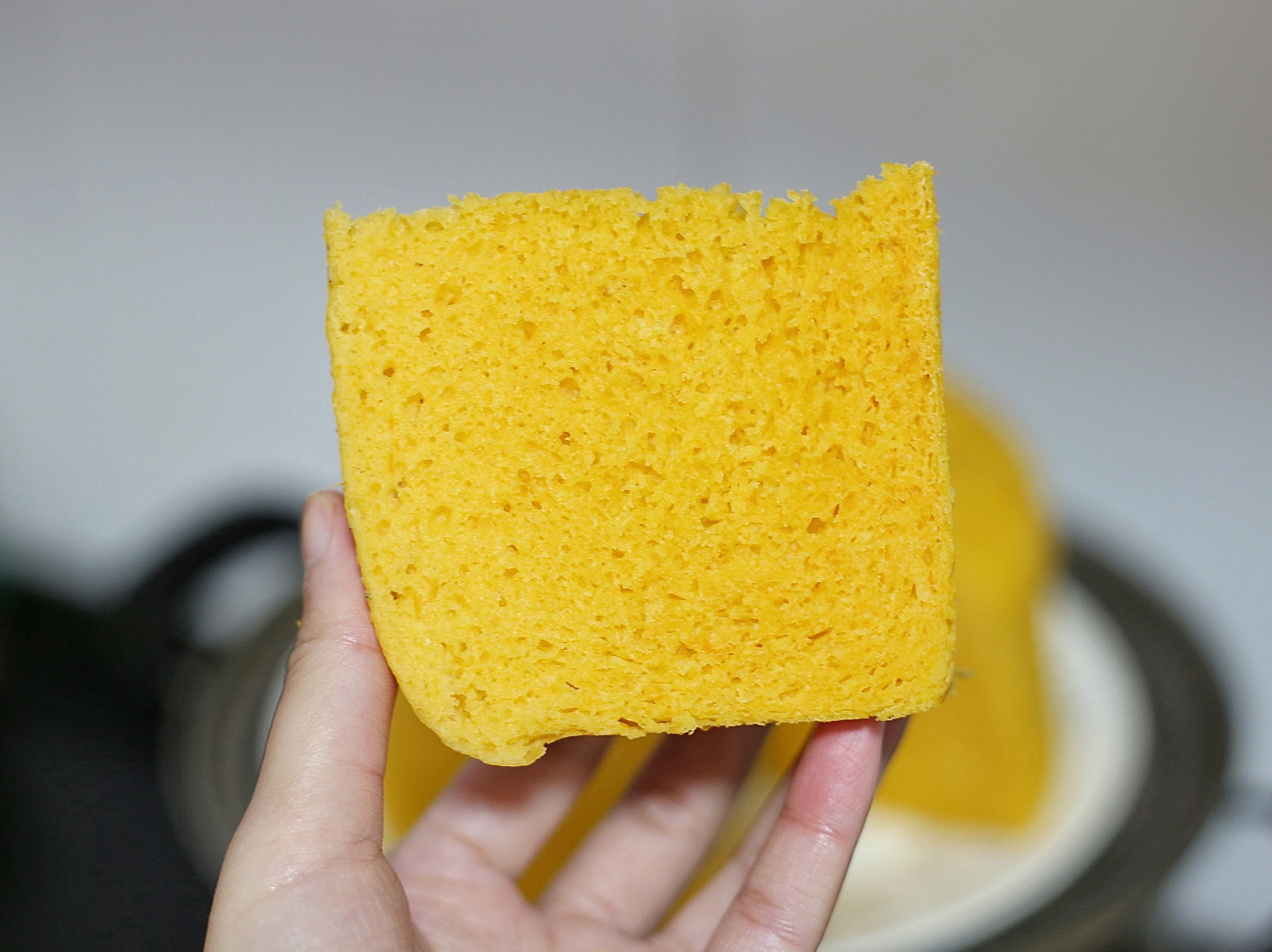 教你不加一滴水，做出蓬鬆暄軟的發糕，成功率超高，味道不輸買的