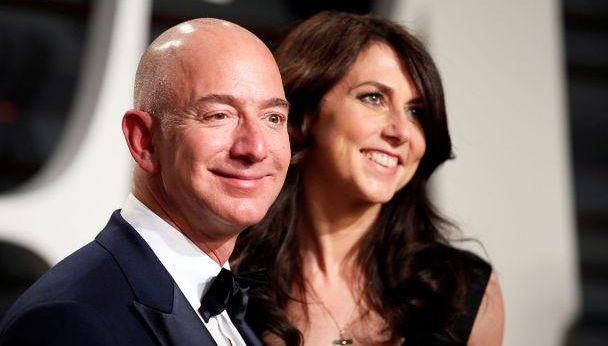 首富财富比拼：印度首富3917亿，美国首富8000亿，