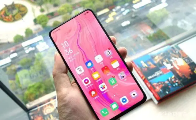 OPPO校园全球探索 | 放肆青春，长白山里看天池风