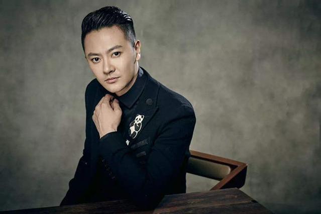 出道23年，经历了6段感情的李晨，才没你想的那