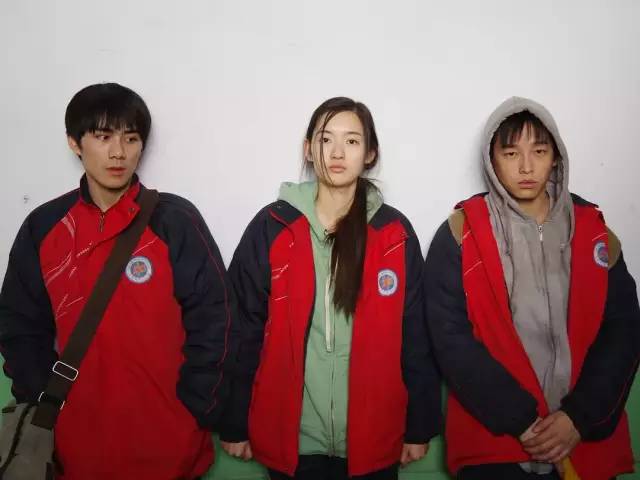 娱乐圈惊现女版罗志祥，23岁四段恋情，还有导演男友为其自杀？