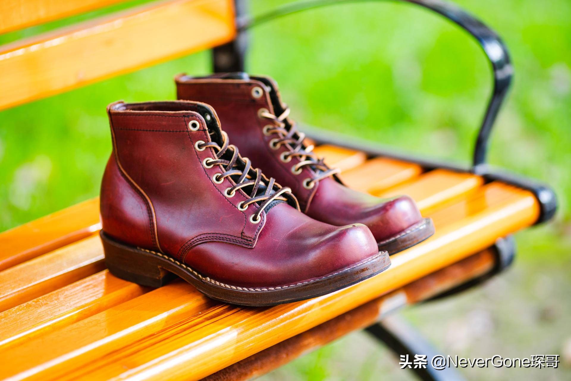 让人无法忽略的翘头——Viberg 310工装靴