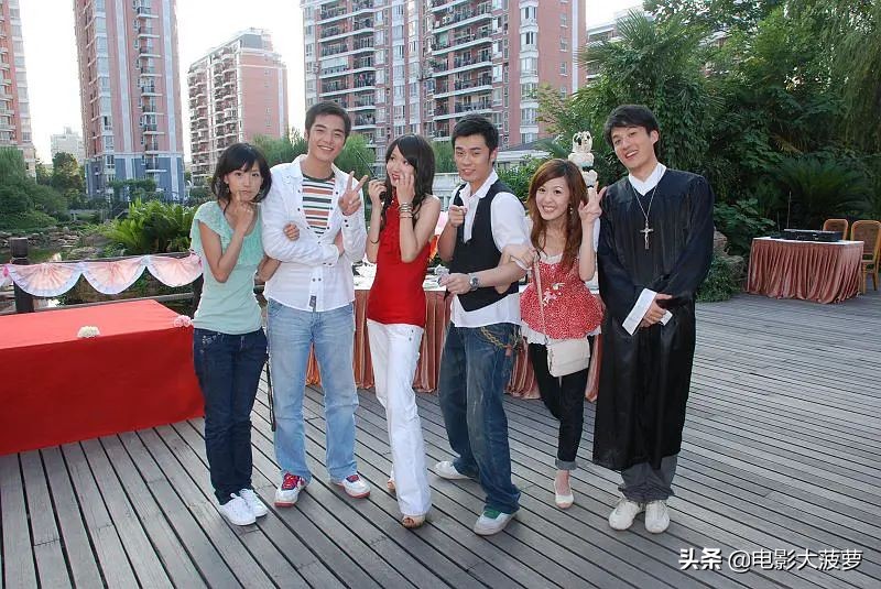 金世佳浑噩13年，就是在等这个“人渣”的出现
