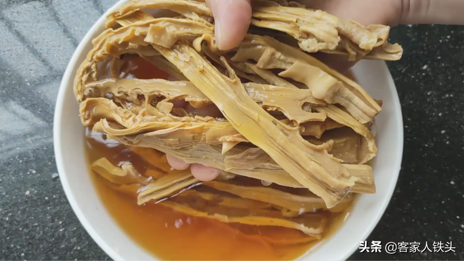 客家人过节少不了的一锅肉，教你正宗传统的做法，好吃不腻味道香