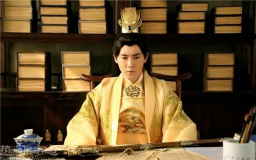 明朝16位皇帝，仔细观察他们的名字，背后竟蕴藏如此玄机