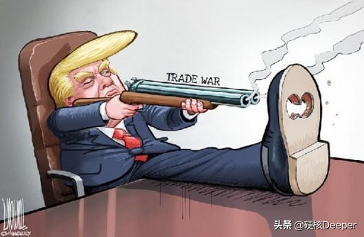 航母出战，刚到战场就自爆了！搬起石头砸自己的脚？美国很在行