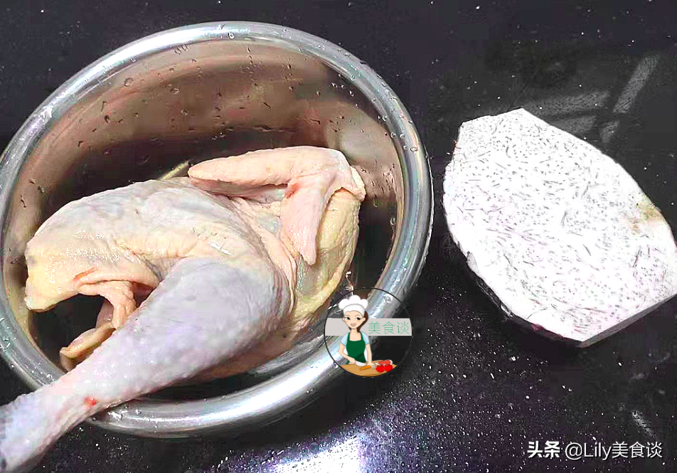 秋补这蒸菜要多吃，蒸一蒸就好，实在是太鲜美啦，营养滋补还上火