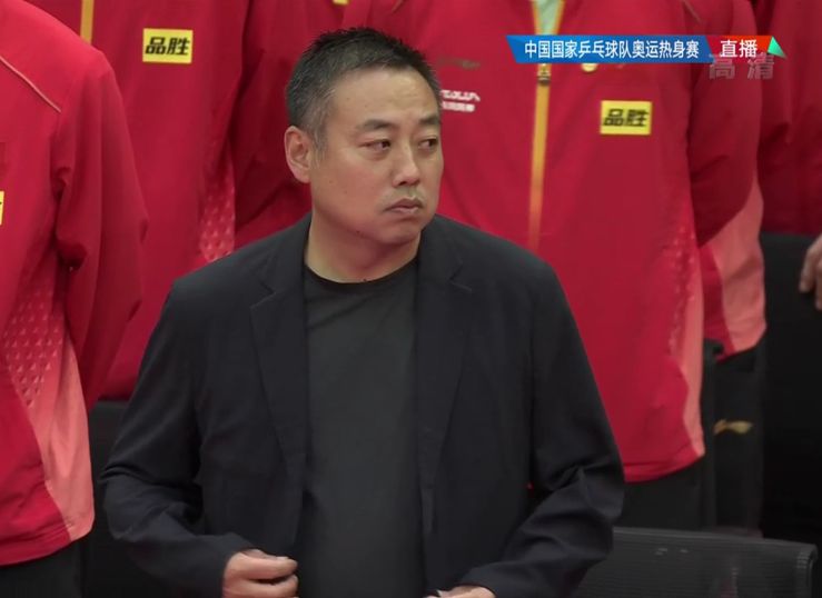 国乒打响性别大战！奥运热身赛女团2-1战胜男团，刘诗雯不敌马龙