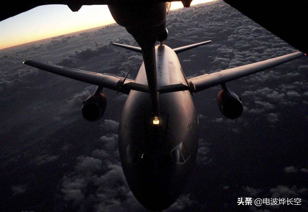 多架战机飞往中东，局势十分紧张！美军发出警