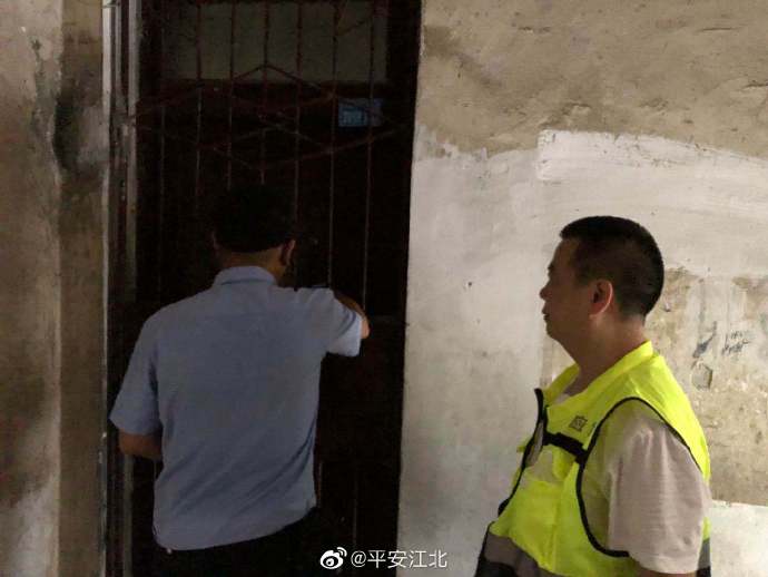 抗洪|说干嘴巴也要劝你们离开