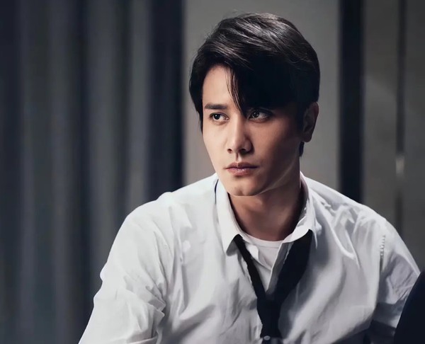 《阳光之下》渣的十项全能封潇声:貌似最强势 其实