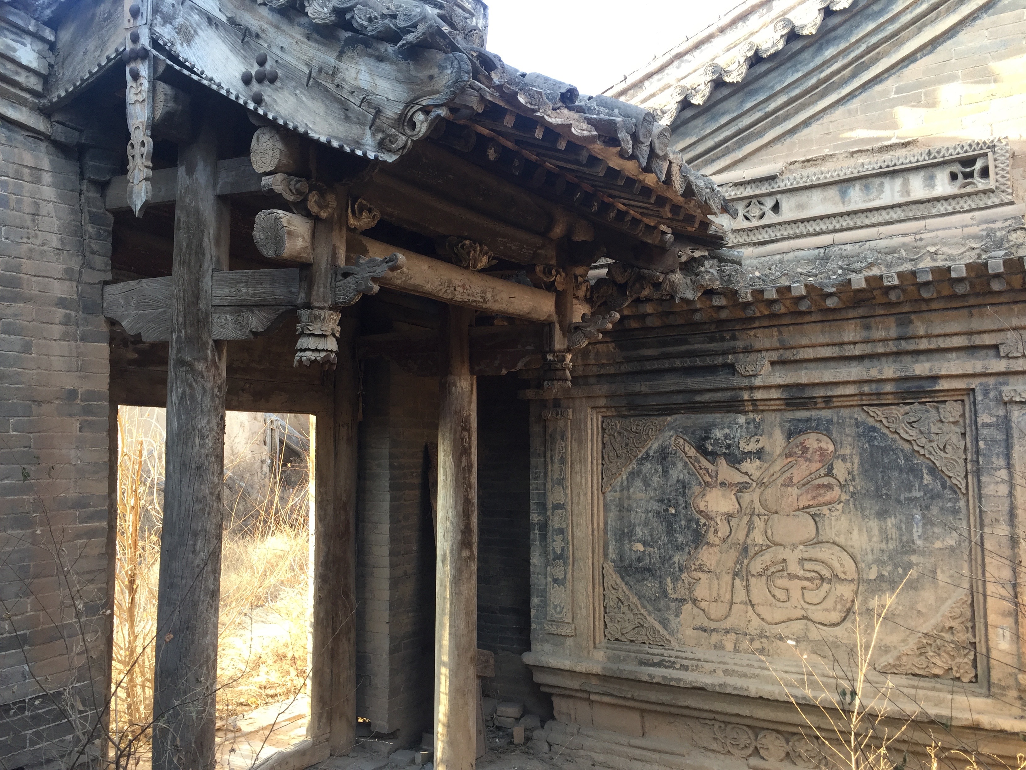 大同吕家大院150间房的大宅院与乔家大院齐名现破败成危房