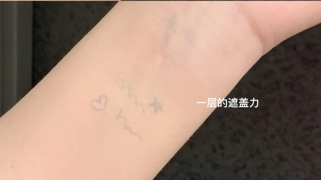 油皮、混合皮必看：夏季气垫这样选，长效持妆不卡粉
