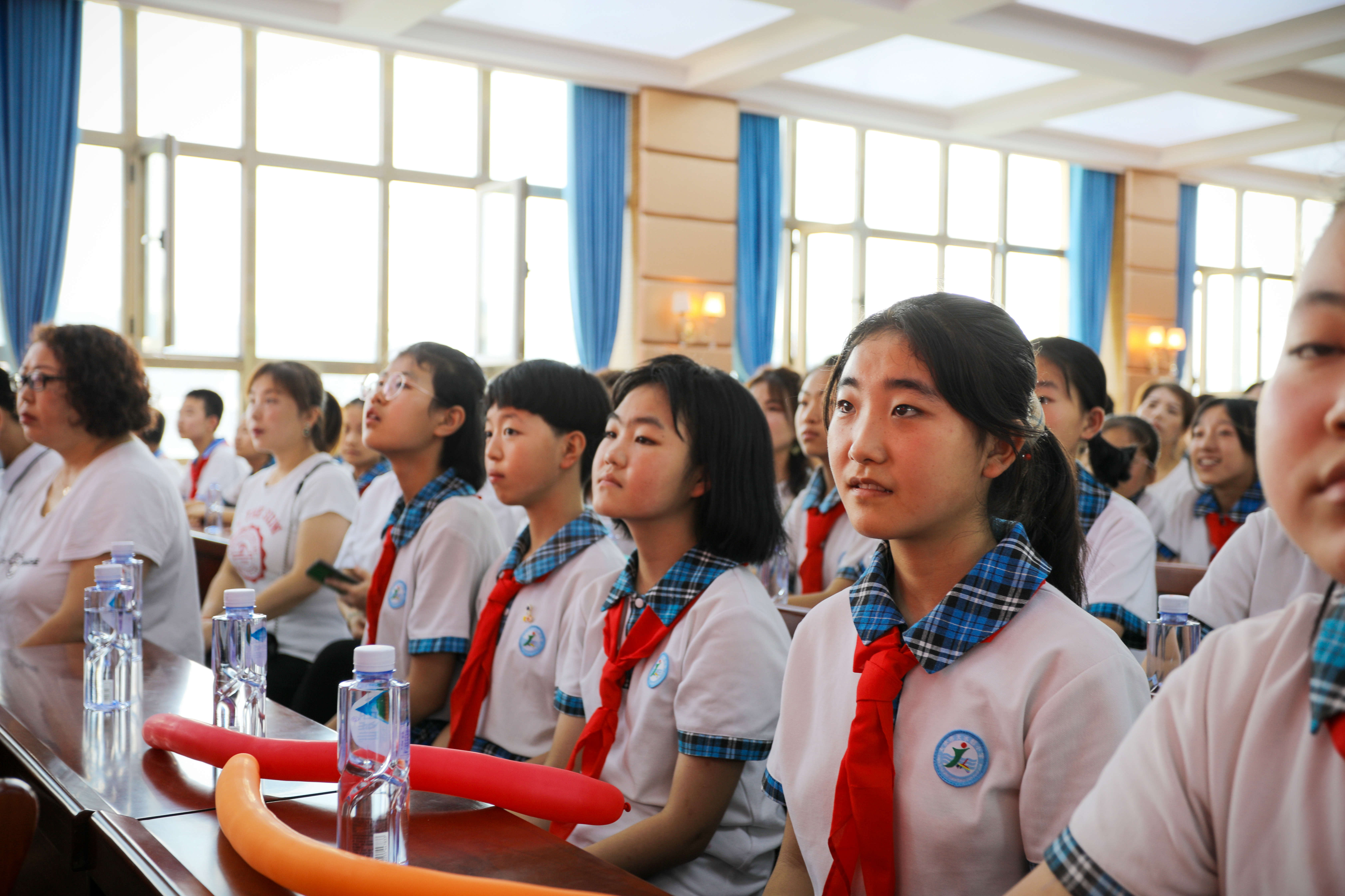 天水市天水郡小学举行六年级毕业典礼(图7)