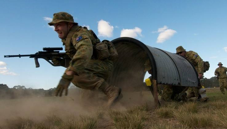 500名澳军接连自杀，澳媒称其心有愧疚，网友：