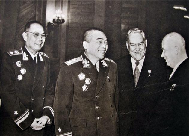 新中国规格最高的军事代表团