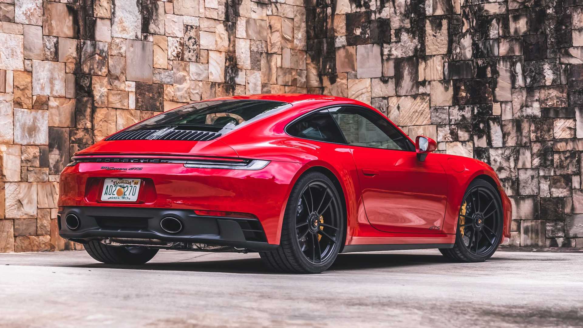 介于Carrera S和Turbo S之间，全新保时捷911 GTS大量实拍图发布