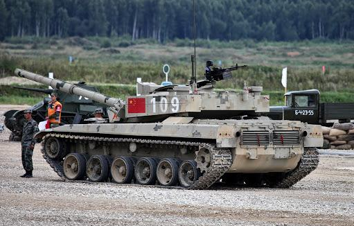 央视公布坦克巷战画面，台专家称"作秀&quo